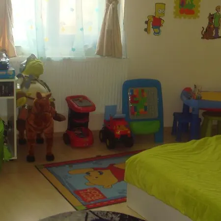 וילה Vila Insulei אובידיו